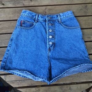 Vintage Bongo Button Fly High waisted shorts!
